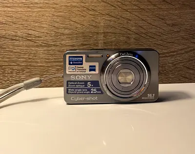 Sony Cyber-shot 16.1MP Compact Digital Camera (Carl Zeiss Lens, 5x Optical Zoom)