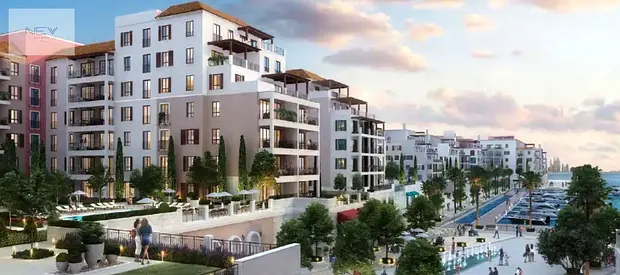 Water View | Spacious I Cozy Living