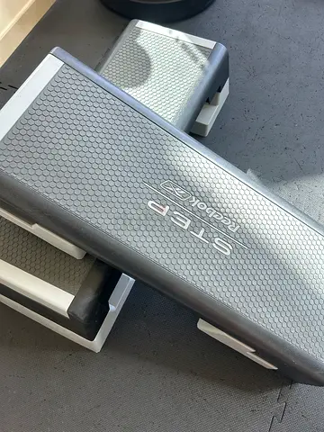 Reebok Step Platform with Adjustable Risers - Good Condition