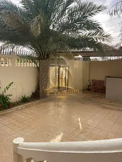 Villa for rent in AlAzraa