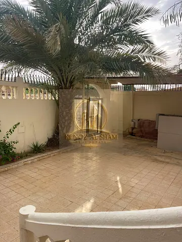 فيلا للايجار في منطقة العزرا