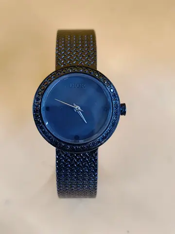 Black Dior womens Master copy wristwatch with crystal bezel