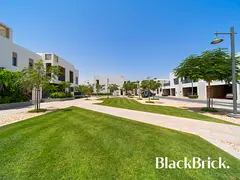 Stunning 3 bedrooms + Maids with park view