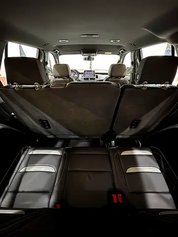 صورة 16 لـ 2023 GMC YUKON