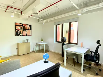 Fully Serviced Premium Office in Downtown