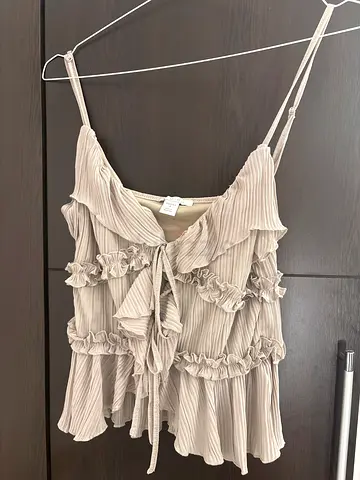 Beige Ruffled Pleated Spaghetti Strap Crop Top — Size Tag Visible