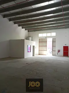 👇 * 🔹 **Warehouse for Rent in Al Jurf Industrial Area 1 – 2,100 SQFT** * 🔹 **Great Deal: 