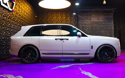 2019 ROLLS-ROYCE CULLINAN — миниатюра 16