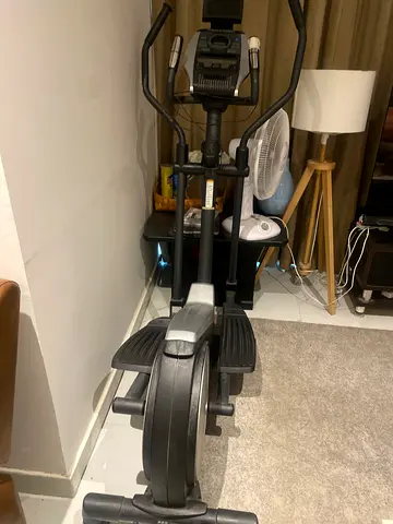 Elliptical machine