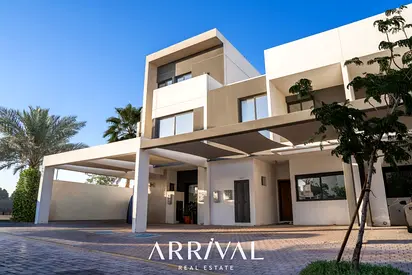 Luxurious 3BR Villa | Ready to Move In | Bloom Gardens