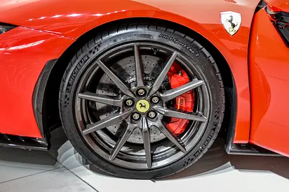 صورة مصغرة 17 لـ 2023 Ferrari SF90 SPIDER