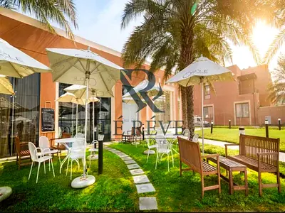 SEA VIEW | SINGLE ROW | ADM FEES | LOCALS | POOL