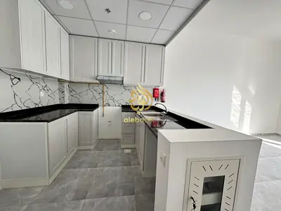 1 Month Free// Luxury And Specious// 1BhK Flat Available