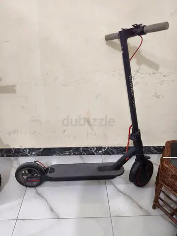 Electric Kick Scooter - Compact Foldable Model (Good Condition)