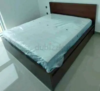 Malam king size bed 180/200cm bed with 2 storage drawers underneath and Ikea mattress