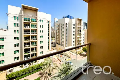 Vacant Now | Well Maintained | Chiller Free