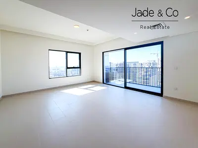 Community Expert | Brand New | Amazing Views