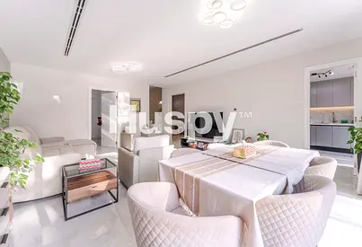 Vacant | Furnished | Single Row