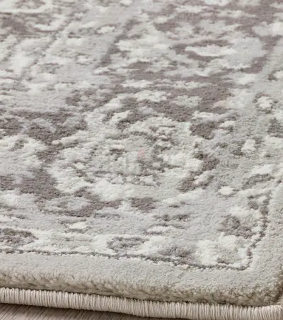Light Grey Traditional Pattern Area Rug — Excellent Condition 200 x 300 cm