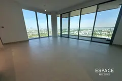 Corner Unit - High Floor - Golf Course View