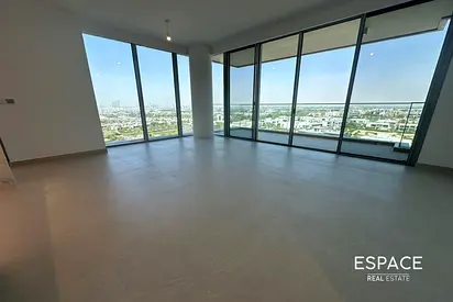 Corner Unit - High Floor - Golf Course View
