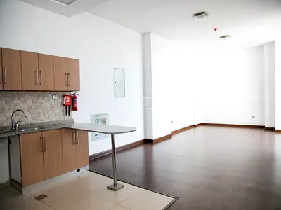 BIG LIVING AREA | WELL UPGRADED | PAYMENT OPTIONS