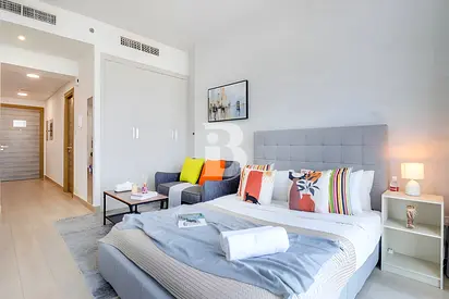 Luxury Furnished | Vacant | Easy Cheqs