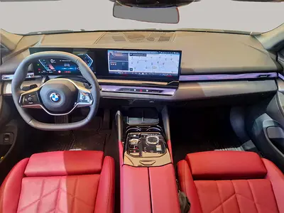 2026 BMW 5-SERIES 照片 9