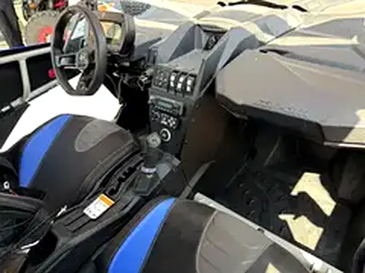 2022 CAN-AM MAVERICK X3 photo 5