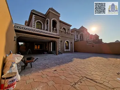 للايجار فيلا تجارى بالمويهات 2 مساحة 5 الف قدم  سكني تجاري تكيف مركزي بالكامل والكهرباء والماء