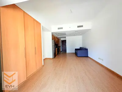 شقة استوديو | Goldcrest Views 1 | إطلالة على البحيرة والمدينة | مطبخ شبه مفتوح