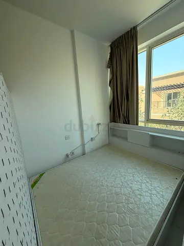Partition Room for men for Rent in Dubai Silicon Oasis - Prime Location Affordable
Price