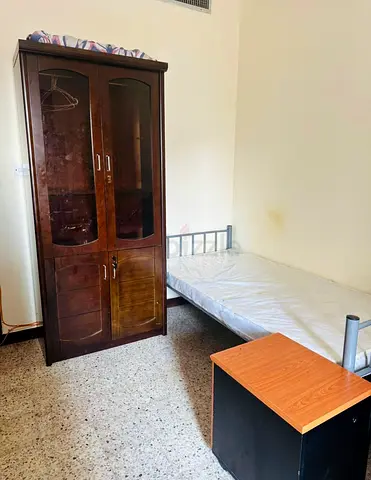 URGENT BEDSPACE AVAILABLE FOR BACHELORS