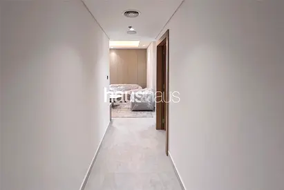 Corner Unit| Brand New| Fully furnished| Huge gym
