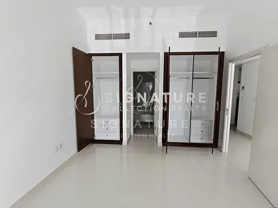 Vacant | Prime location | High Floor