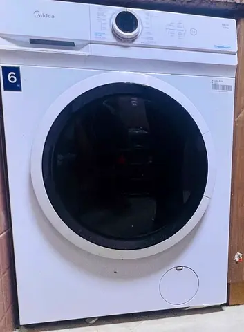 Midea Front Load Washer Dryer Combo - Good Condition