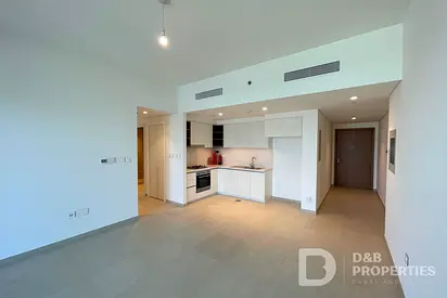 VACANT NOW | NEGOTIABLE | FURNISHED