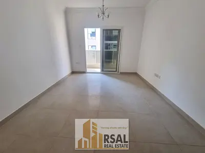 Lavish Family 1BR l Coverd Parking l 2-Bathroom l Balcony l New Muwaileh