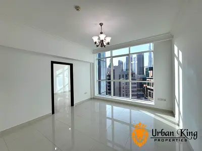 Direct access to canal | Ready to move 1-bedroom | Multiple cheques