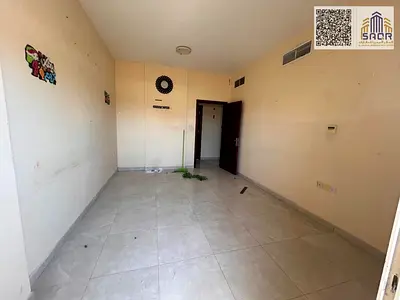 شقة غرفة وصالة وحمامين مع بلكونة واسعة بإطلالة مميزة وتصميم عصري وموقع قريب من جميع الخدمات