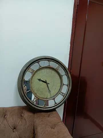 Home centre clock going cheap