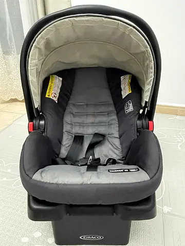 Graco Infant Car Seat - Good Condition
