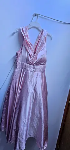 2 Dresses for Sale 👗✨

Brand new and in excellent condition 💖
Beautiful and elegant styles, perfec