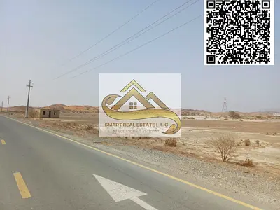 ارض سكنى زاوية شارعين بالمنامة 5 قريبة جدا الاسفلت