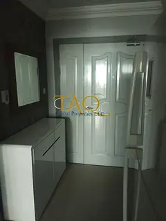 Spacious!!1 bedroom balcony 1 minute to metro@68000 3 chques