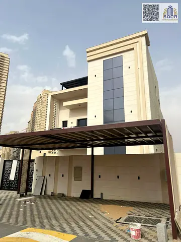 For sale: 6-bedroom villa, fully furnished and equipped with air conditioning, electricity, and water.