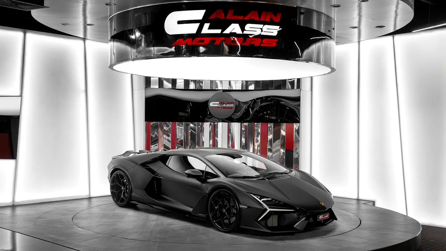 Lamborghini Revuelto 2025 — photo 1 of 20