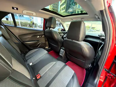 Peugeot 2008 GT Line, миниатюра 10