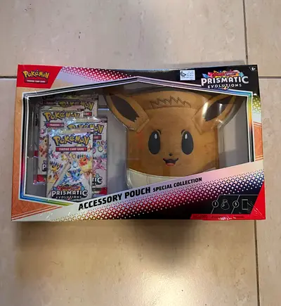 Pokémon Prismatic Evolutions Eevee Accessory Pouch Special Collection (Sealed)