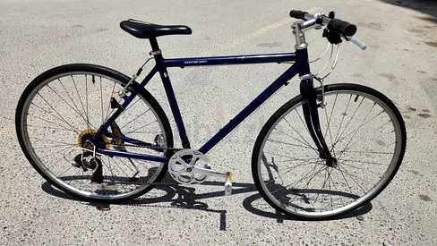 WEEKND BIKES 700 size singl gear Japan’s used good condition aluminum bady